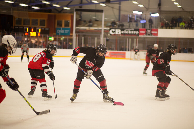A hockey image with a poor white balance setting - Tips for Editing Hockey Photos in Lightroom