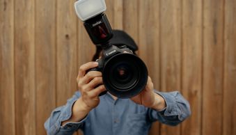 How to Choose a Flash: 5 Things to Consider