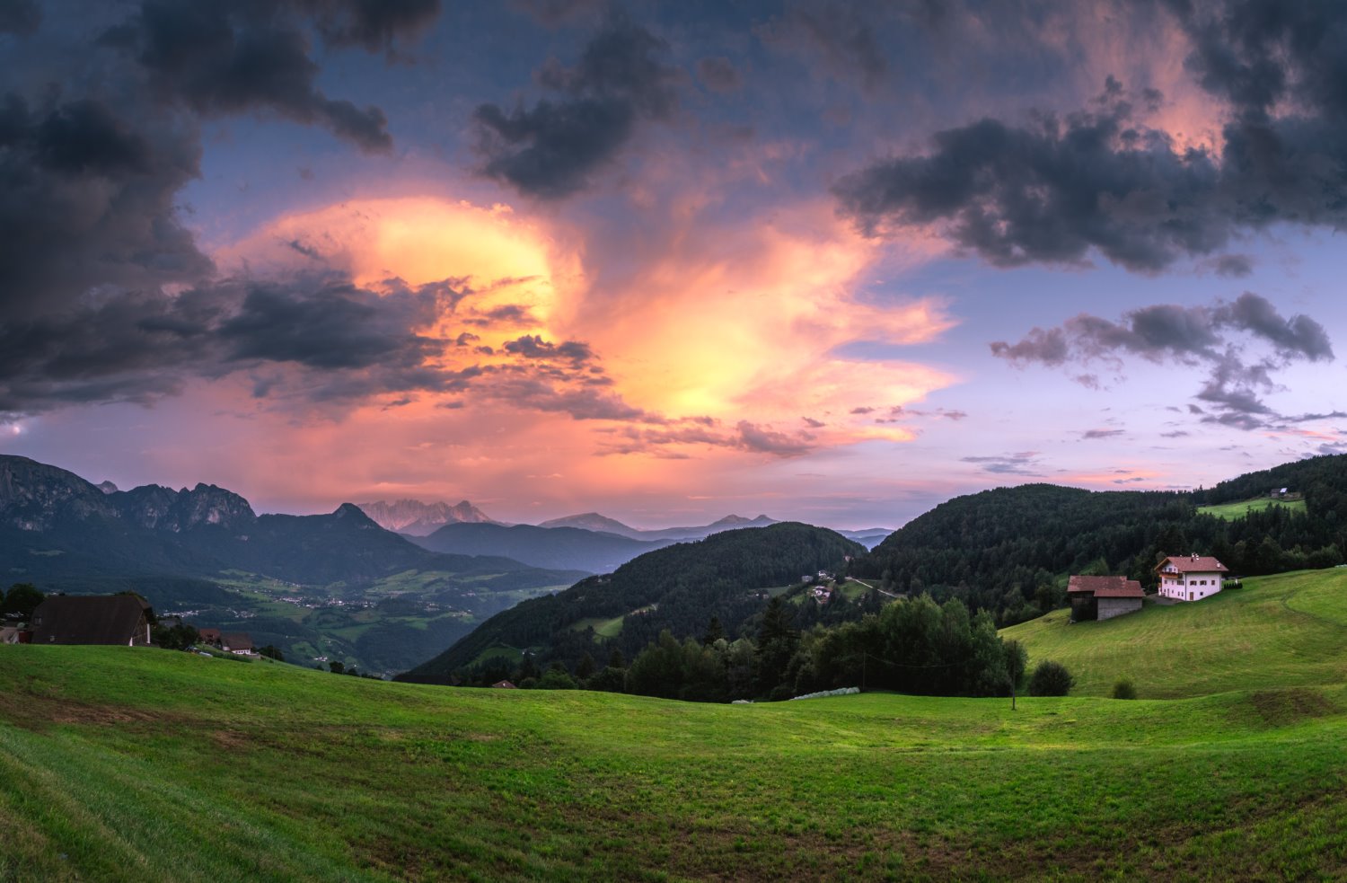 Landscape Photography: A Comprehensive Guide (+ 23 Expert Tips)